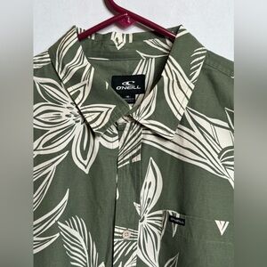 Oneill Short Sleeve Flower Print Shirt Medium